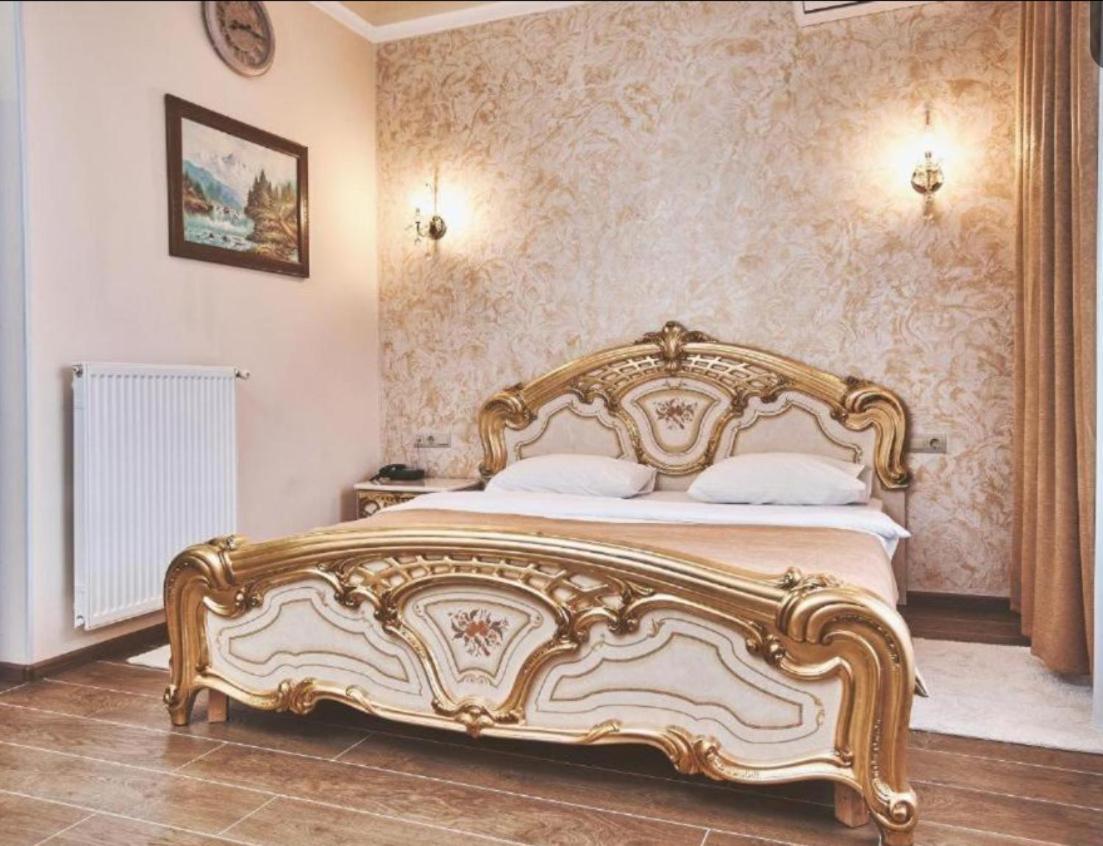 Готель Ангел На Великій Кільцевій Sofiivska Borshchahivka Bagian luar foto